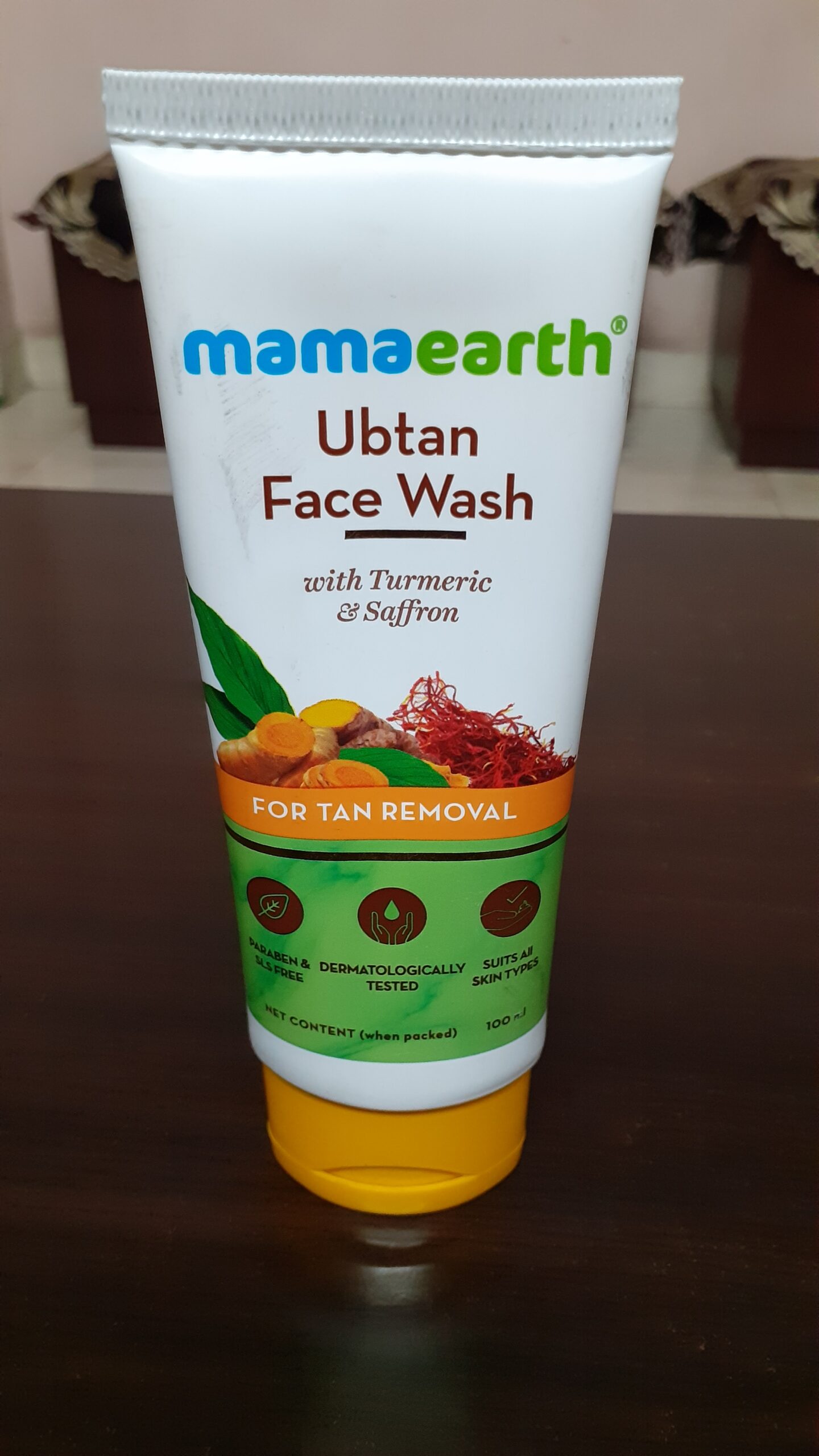 mama earth ubtan facewash review